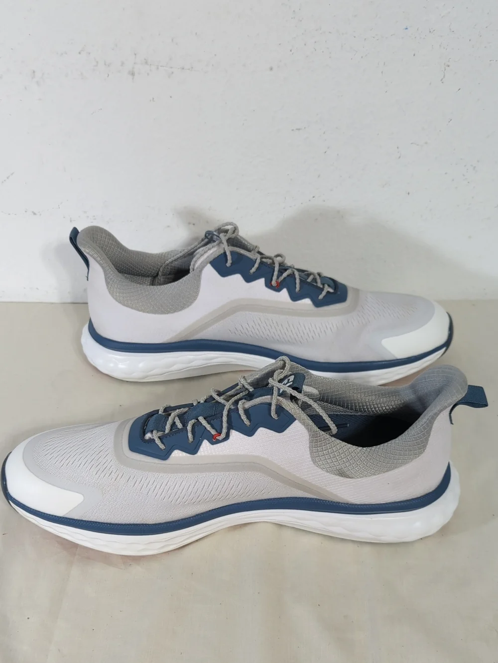 FootJoy Men's White and Blue Golf Ortholite Impressions Size 15M